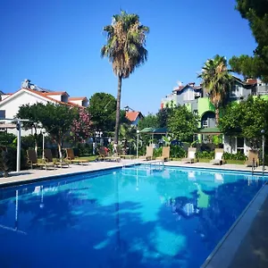 Anita Noch Kemer